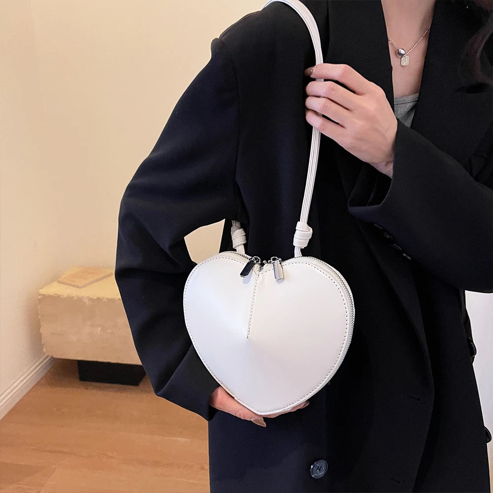 Peach Heart Shape Crossbody Bag New Small Shoulder Bag Ladies PU Fashion Love Bag 2024 Luxury Designer Handbag Solid Sling Purse